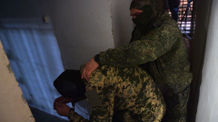 Пленный всушник рассказал про "Молитву националиста"