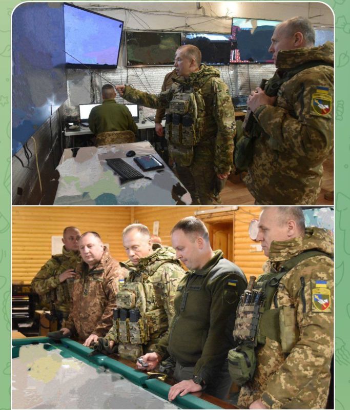 Командующий Восточными войсками Украины Александр Сырский официально заявил: