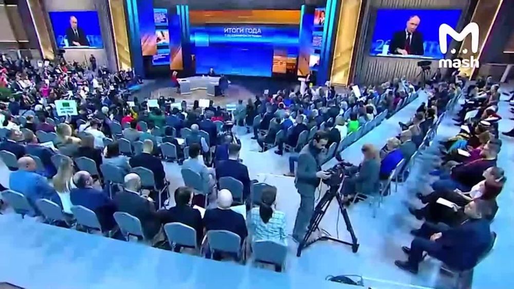 О проблеме с яйцами. "Я разговаривал с министром сельского хозяйства. Спрашивал, как у него с яйцами? Он сказал, все в порядке"