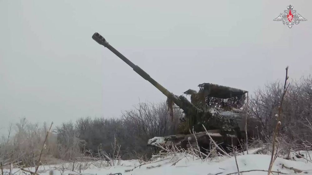 152-мм самоходная гаубица 2С19 «Мста-С» с антидроновым «мангалом» на Купянском направлении