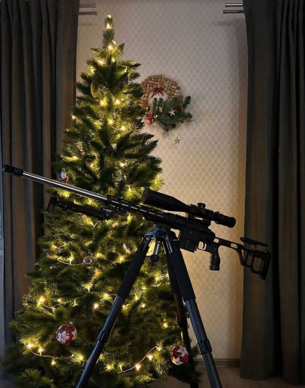 Дорогие подписчики, спасибо, что были с нами, терпели нас, помогали кто чем мог нашему производству - через Фонд и лично