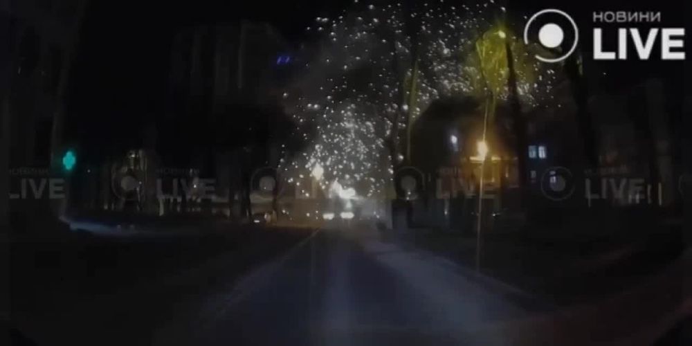 ������ ���������� ������ ������ �� ������ ��������� Kharkiv Palace � ��������, ��� �� ���������� ���������� ������ ����������� ����������� ������� � ���������� ���������� ��������