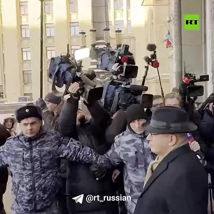 ���� RT ����� ��������� ������� ����� �������, �������� ������� � ��� �� ����� ����� ����������� �������� �� ������� � ��������: