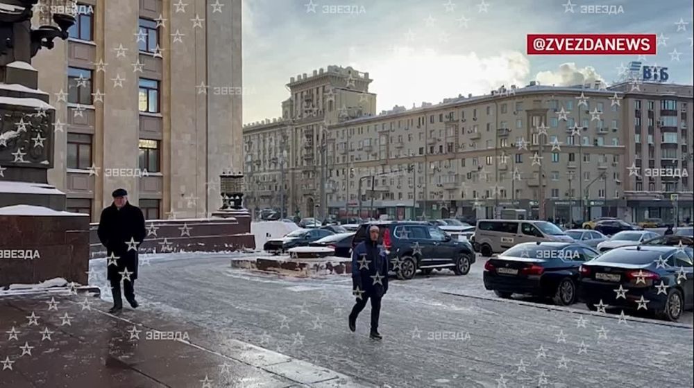 ����� ������� ������ � ��� ������ � ����� � ������������ ����������� �������� � �������� /�� ������/