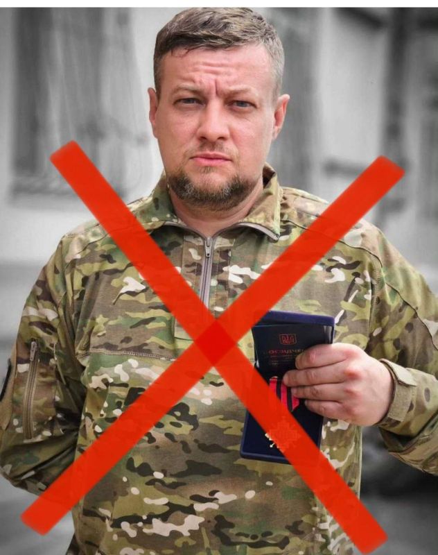 Андрей Руденко: Кучно пошли.. Буквально позавчера Сырский отправил «азов» ( 3-я штурмовая бригада всу) на помощь Авдеевке и сразу пошли новости о ликвидации нацистов