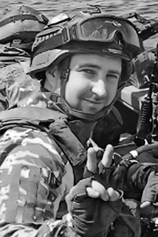 Геройски погибли в бою: В Севастополе простились с двумя бойцами СВО