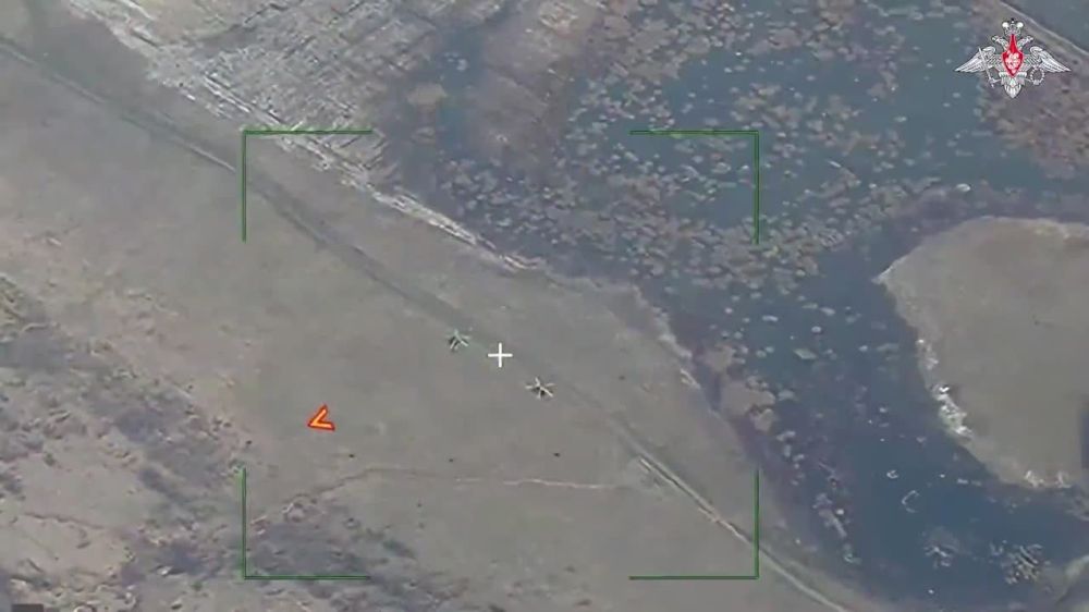 Минобороны показало эпичные кадры уничтожения вертолетов ВСУ в Харьковской области