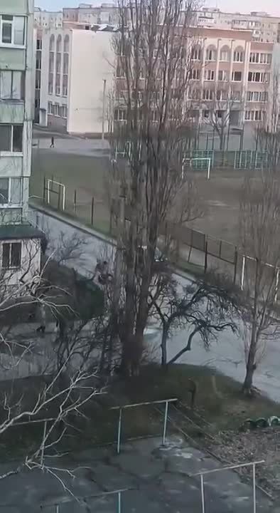 ������� � � "����������"