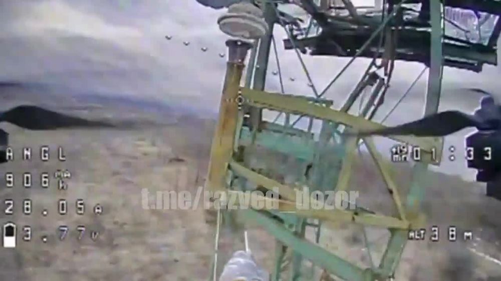 Борис Рожин: Российские операторы fpv точно поразили радиолокационную станцию противника