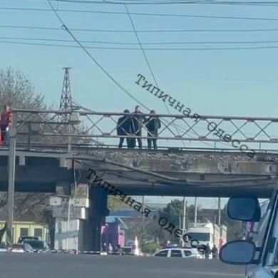 Логистический транспортный объект повреждён в Одесской области в результате удара ВС РФ, сообщили местные власти