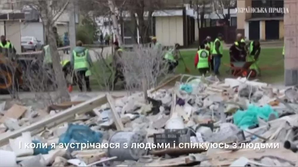 "��� �������� ������. ��� ���� � ����� � ����� ������. ������? ������ ��� ��� ����������."��������