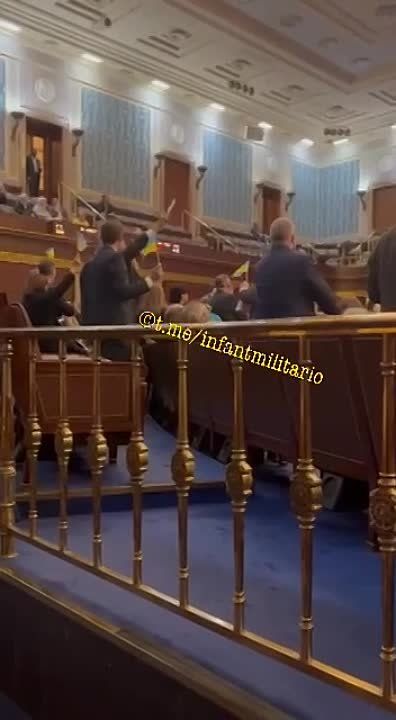 ������ ������ ���������� ��� �������� ������������ � ��������� ����� �� ������ ��� �������, , �� ������� ������ � �� ������ ��������� �������