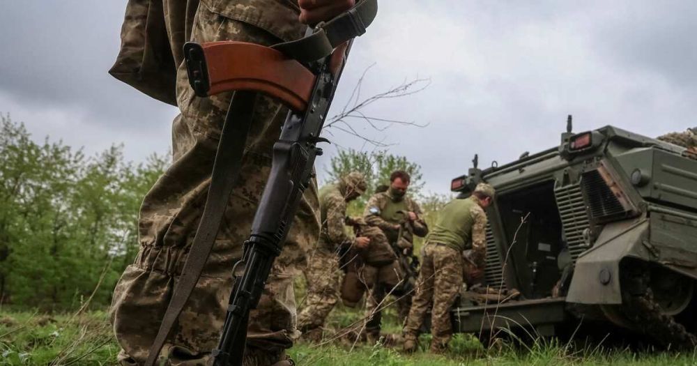 Командующего группировкой ВСУ "Харьков" сместили на фоне наступления ВС РФ