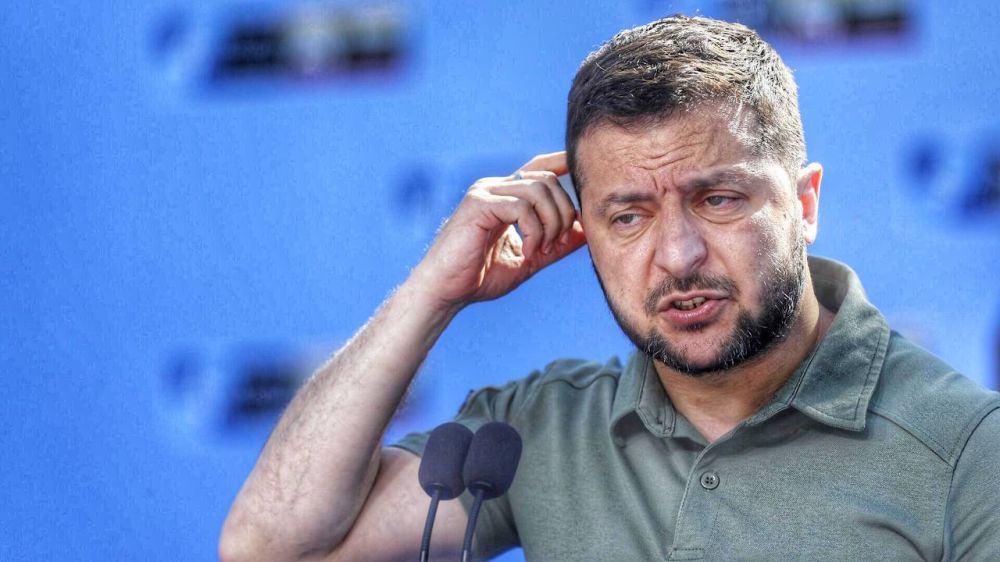 Тем временем Зеленский экстренно собрал журналистов и утверждает, будто ВСУ удалось стабилизировать ситуацию с наступлением российских войск на севере Харьковской области