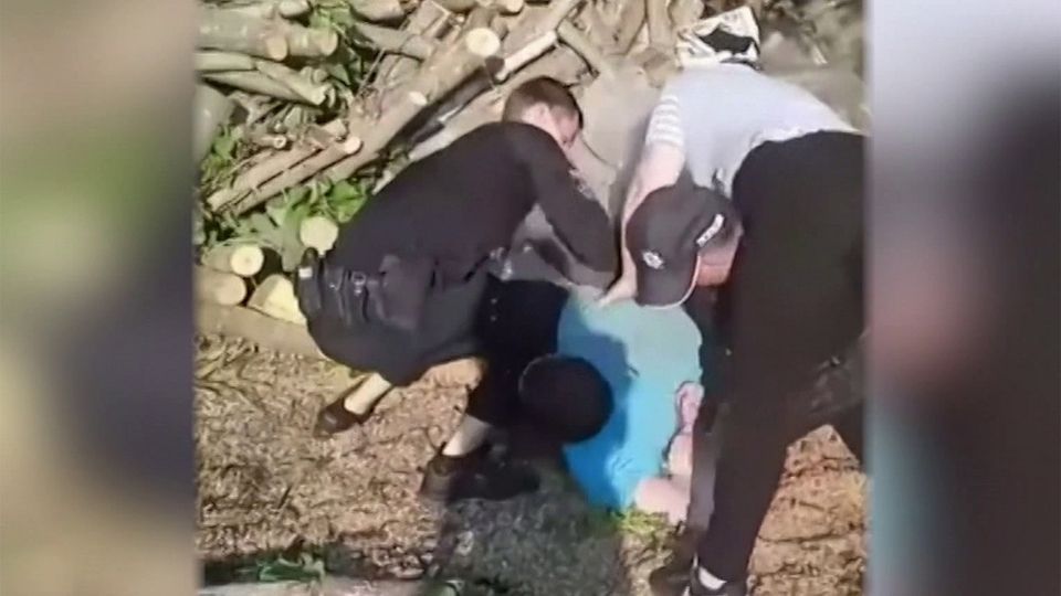 Принудительная мобилизация на Украине принимает новые формы