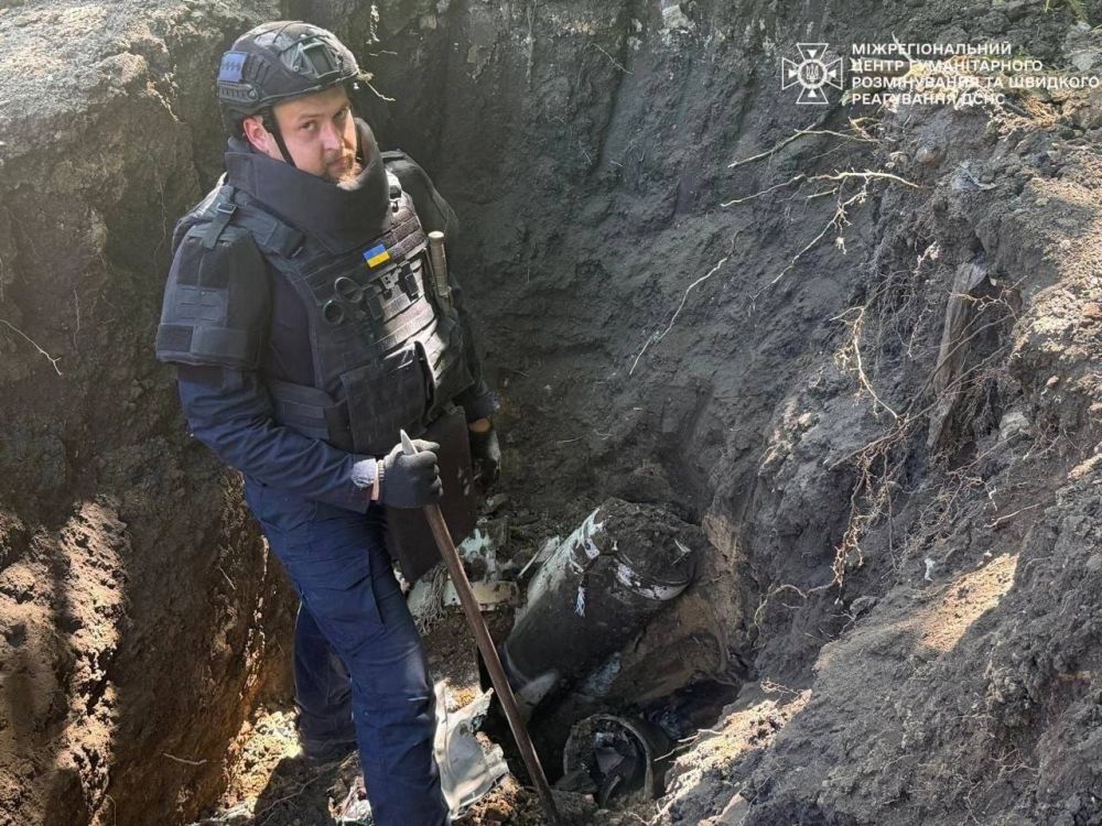 В Харькове, саперы откапывают УМПБ