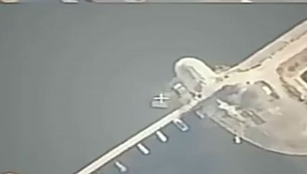 ВКС РФ повредили мост через Печенежское водохранилище в Харьковской области