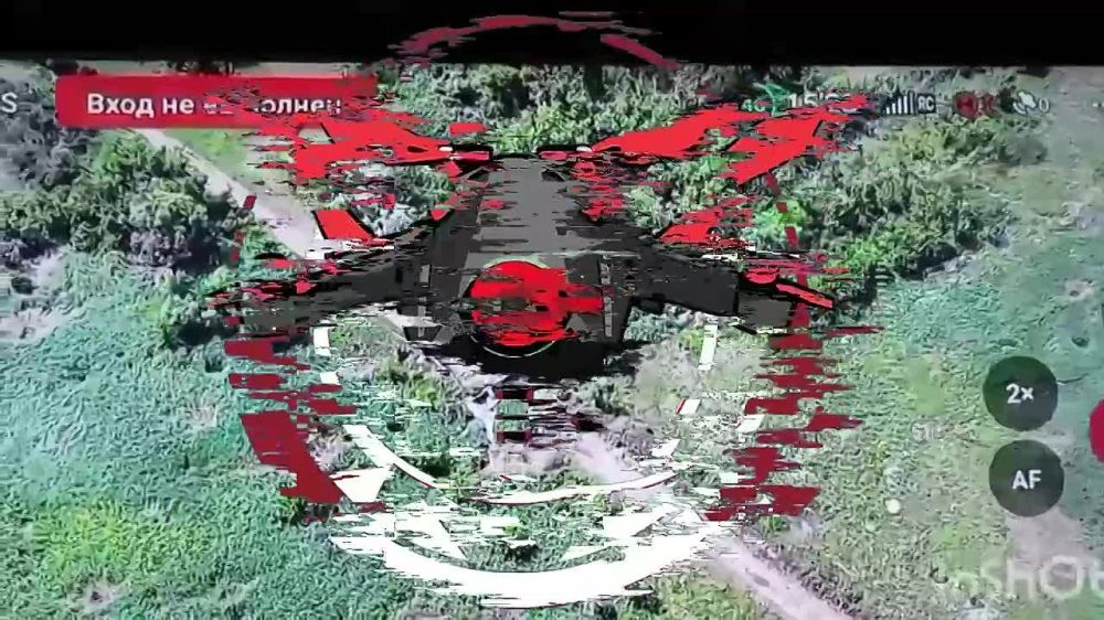 ����������, ��� ����� 1-� �������� ����� ����������� "�����" ���������� �� ������ �.�.�������� (������) � ����������� �������, �� � �.�.������� (���������) ���