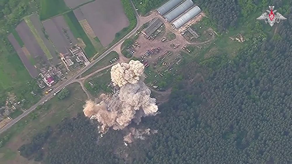 ������ ���� ��������� ��������� ��������� ����� 302-� �������-�������� ������� ���, ����� � ������������� � ����� 50 ���������� ��������������