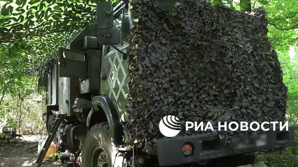 �������-�������������� ������������� � ����� ��� ��� ���������, � �������� �� ���� �������� � ������������� ������ � ��������� �� ������ ��� � ������