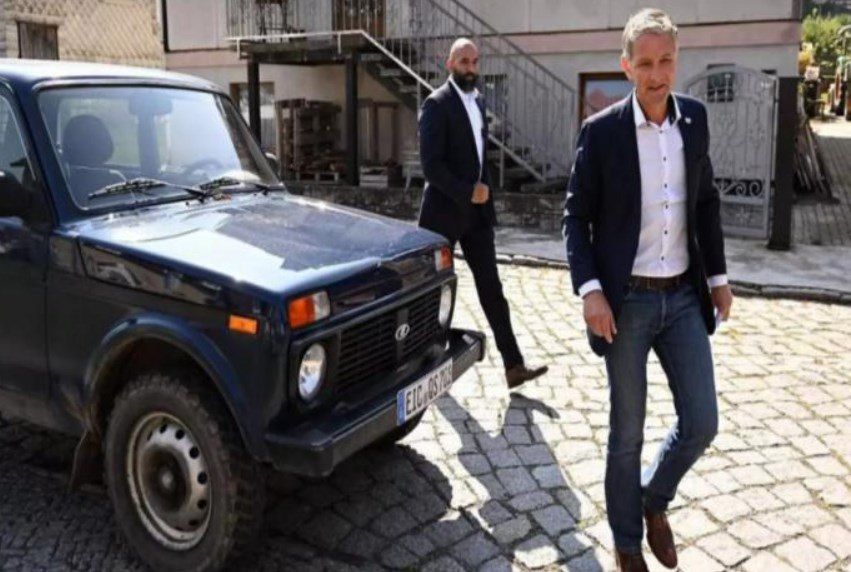 Юрий Баранчик: Местный лидер "Альтернативы для Германии", победившей в ряде регионов Германии, демонстративно ездит на Lada Niva Legend