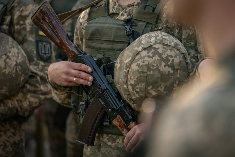 Солдат ВСУ обвинили в мародерстве под Харьковом: главное об СВО на 22 октября