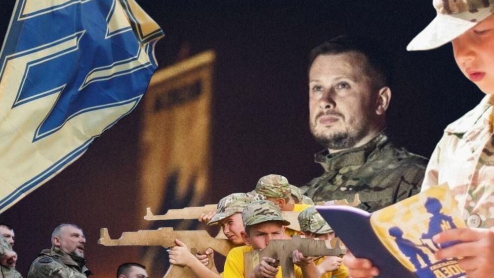 Командует "Третьей шаурмой" и руководит языческими ритуалами. Чем занимается неонацист Андрей Билецкий