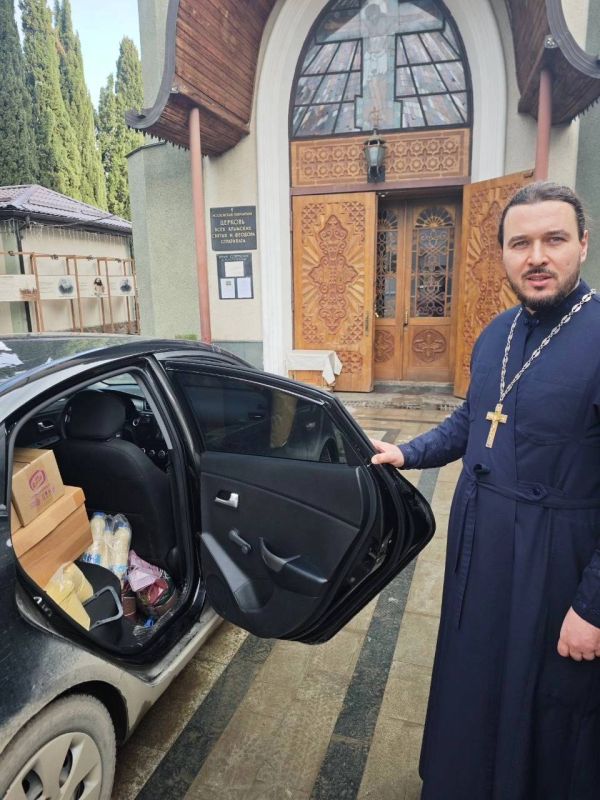 Священнослужители Крыма организовали сбор необходимого груза в зону СВО