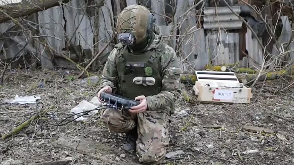  :  FPV-  &quot;&quot;         