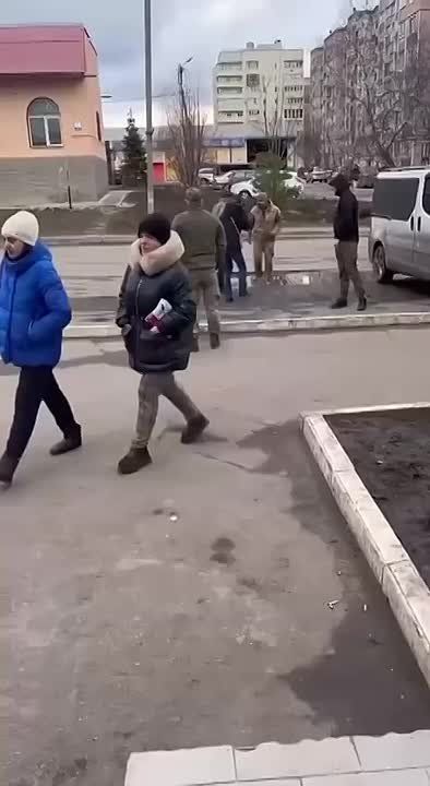 :       