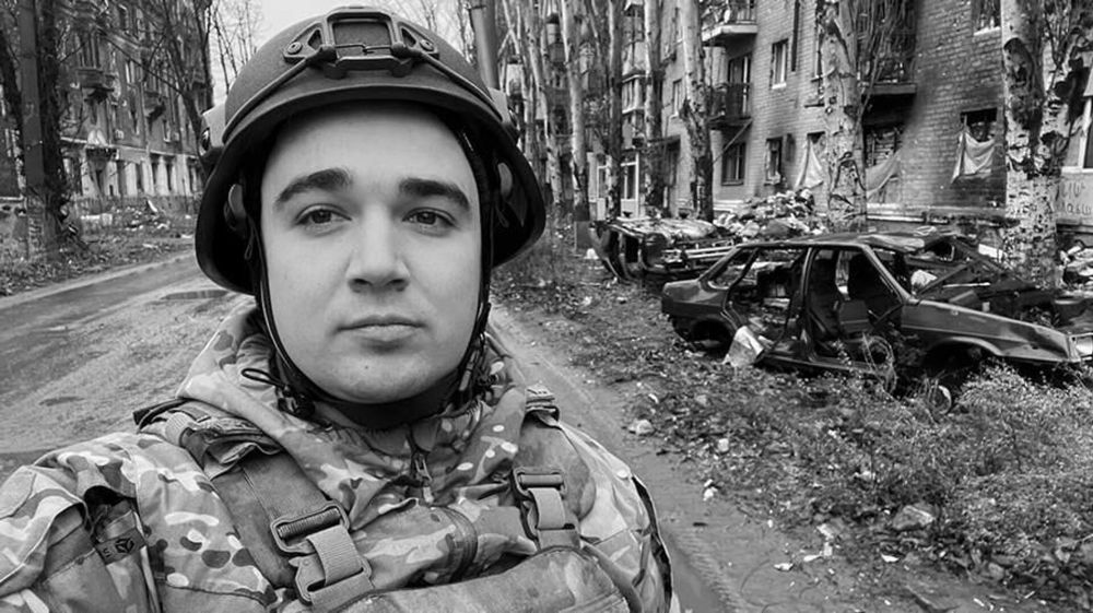 Корреспондент "Известий" погиб в зоне СВО