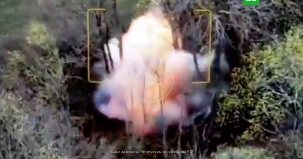 Блиндаж ВСУ с боеприпасами подорвали ударными дронами в зоне СВО