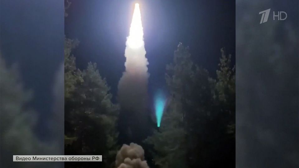 Минобороны России сообщает об освобождении Каменки и нанесении дальних ударов