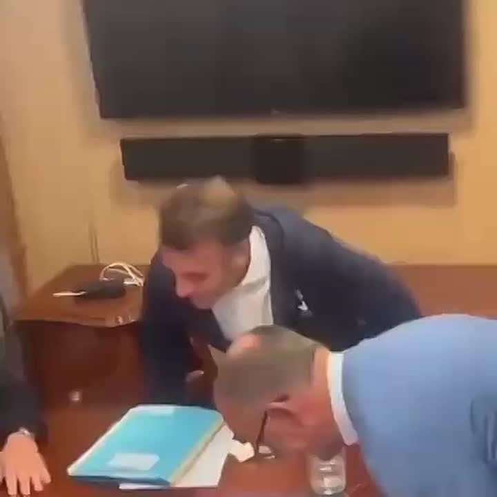   .    ,              ,    -     
