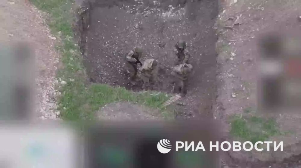 ���� ���������� ������������� ����������� ������� ������ � ������� � ���� ������ ����������� "�����" ��� �������� � ����������� �������, �������� ��� ������� � ���������� ������� ����������