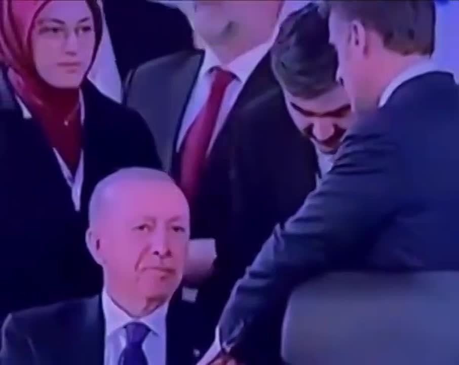 -- . --  . ߠ  