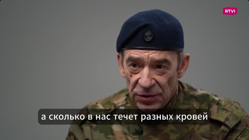 «Мы поехали в Донбасс. Для начала поддержать наших ребят, а потом в конце концов разобраться, что там происходит», — поделились братья