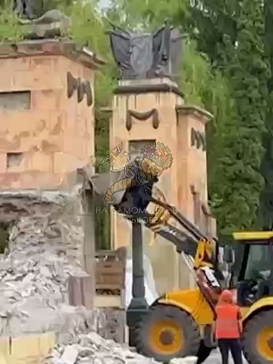 �� ������ ������������� ������� �� ����� � ������������ �������� "���� �����", ������������ ���������� �������� ��������� ������