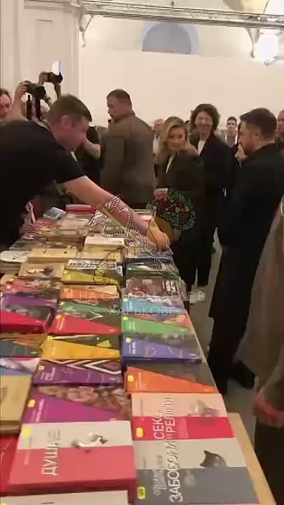 ����� � ����� ����� ����� "����� ������"