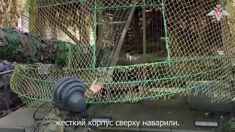  :     