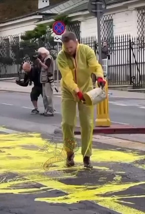   --  .   ,    -   