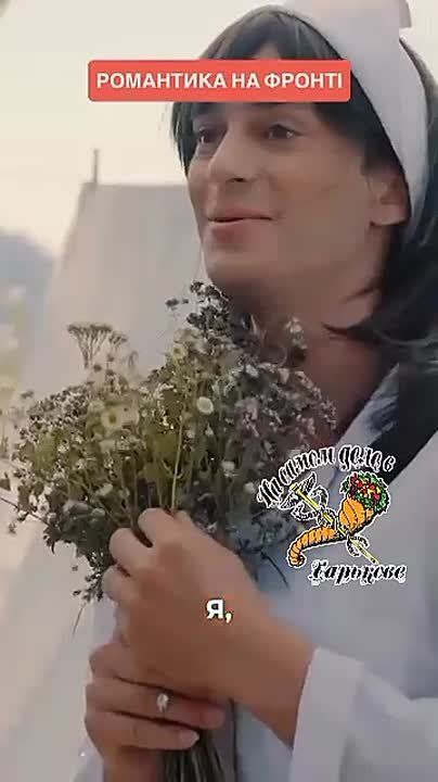  !    ,      !