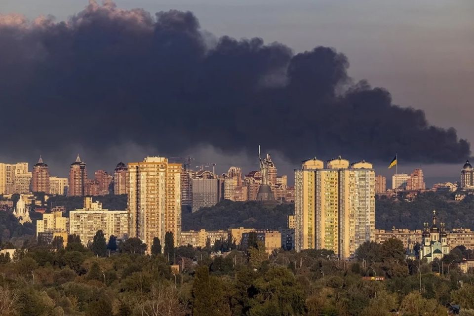 Сводка СВО за 8 сентября. Ночной массированный удар по украинским ТЭС и крупным подстанциям заставили Киев не только ужаснуться, но и подсчитать, что ВС РФ за все время конфликта нанесли по украинской энергетике более 600...