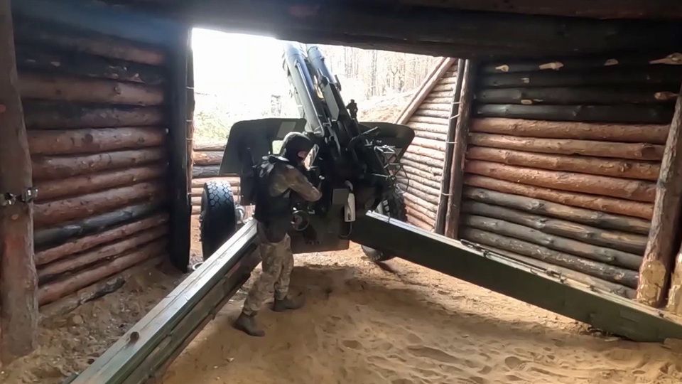 Российские войска взяли под контроль две трети зданий в Купянске, сообщили в Минобороны