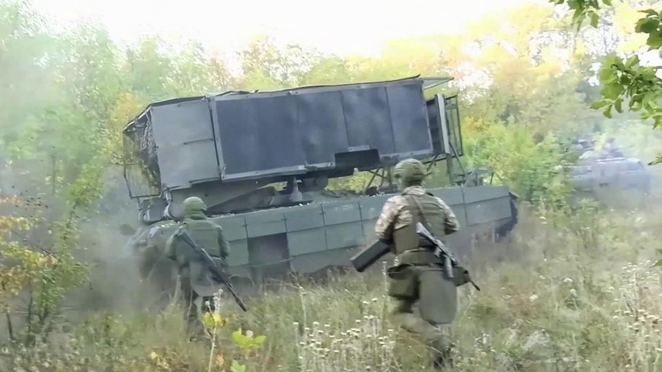 Российская армия ударила по военным объектам в тыловых районах Украины