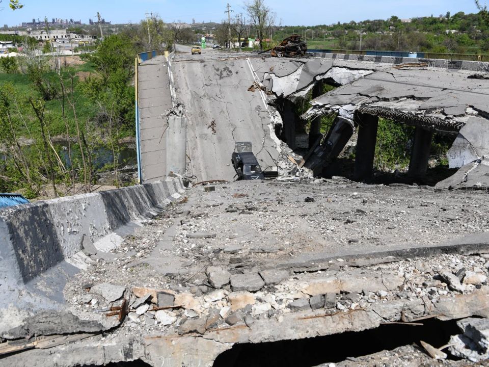 ВСУ в Харьковской области испытывают большие проблемы после уничтожения всех мостов