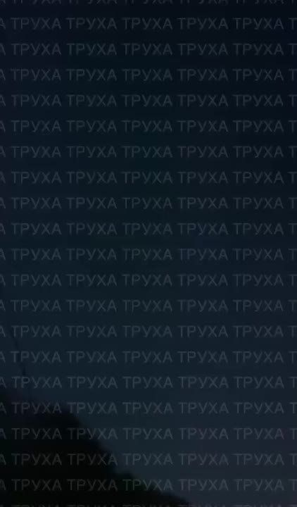 Быстрое возмездие. 15 мощных взрывов прозвучало в Харькове, в городе блэкаут и видны сильные пожары