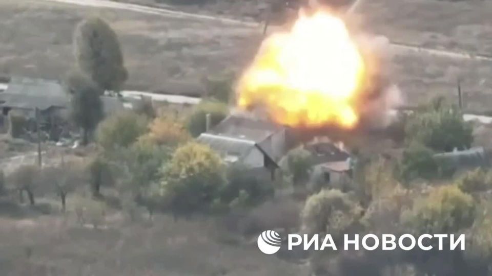 ВС РФ уничтожили пункт дислокации ВСУ и пункт управления БПЛА в Харьковской области, сообщает Минобороны России