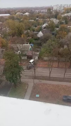 В Харькове людоловы начали избивать парня, потому что он отказался добровольно сесть в бус