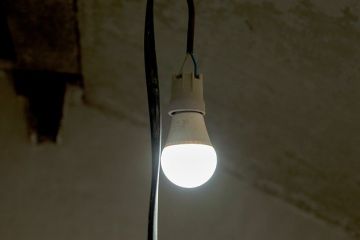 Отключения света ввелись в нескольких областях Украины